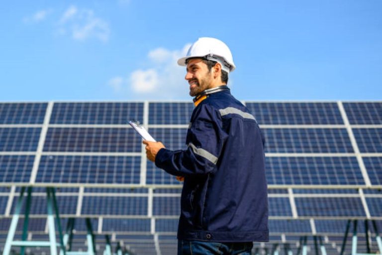 Essential Equipment: Tips for Selecting a Reliable Solar Energy Supplier